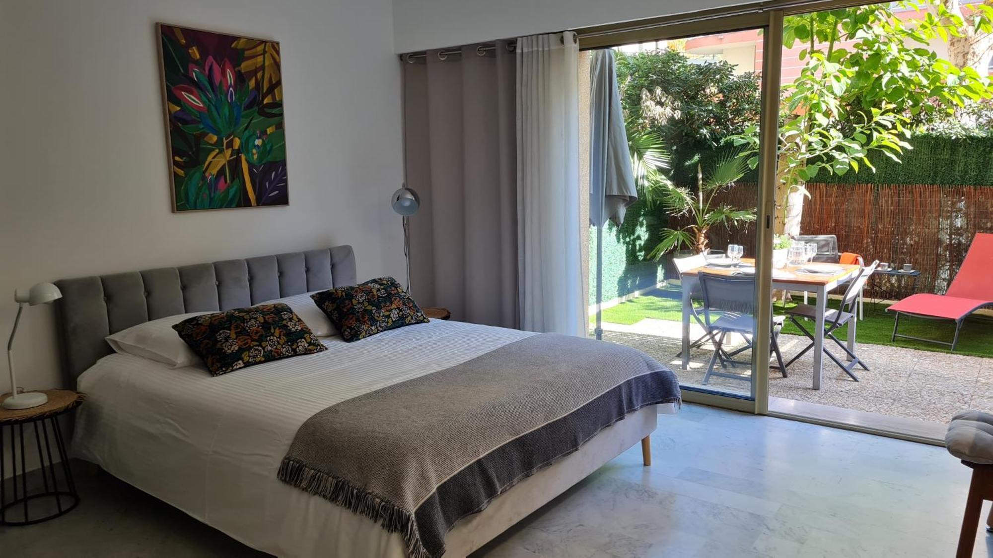 Studio Sun-Beach Avec Parking Et Jardin - 500M Des Plages De Juan Les Pins Antibes Eksteriør billede